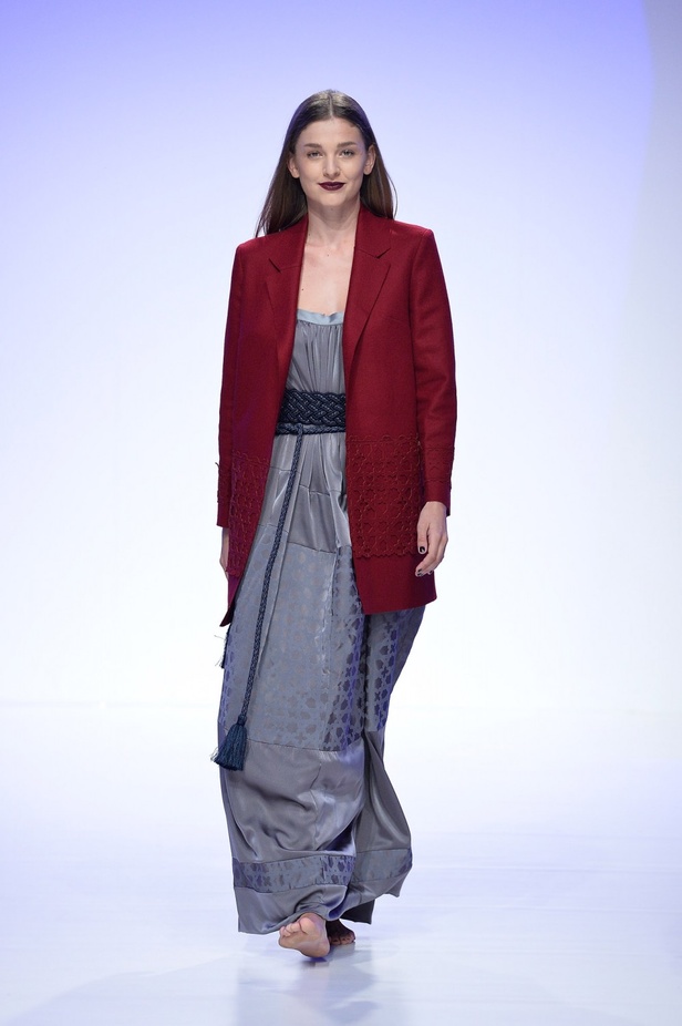 عرض ازياء Starch Foundation لربيع و صيف 2016