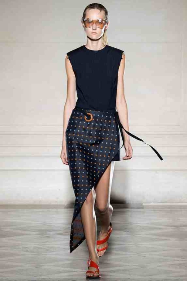 رومانسية "خائفة" فى ربيع MAISON MARTIN MARGIELA