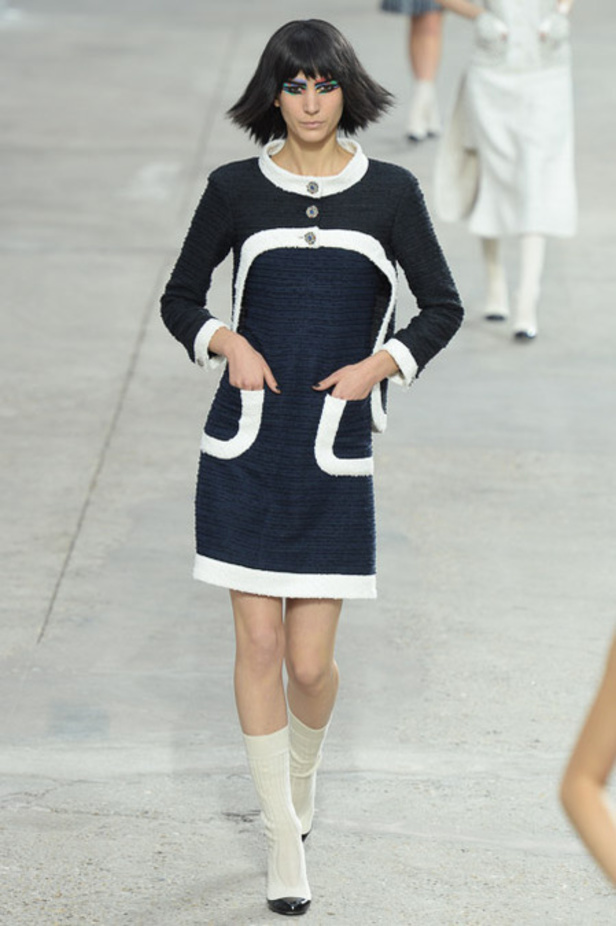 Chanel ترسم موضة الموسم