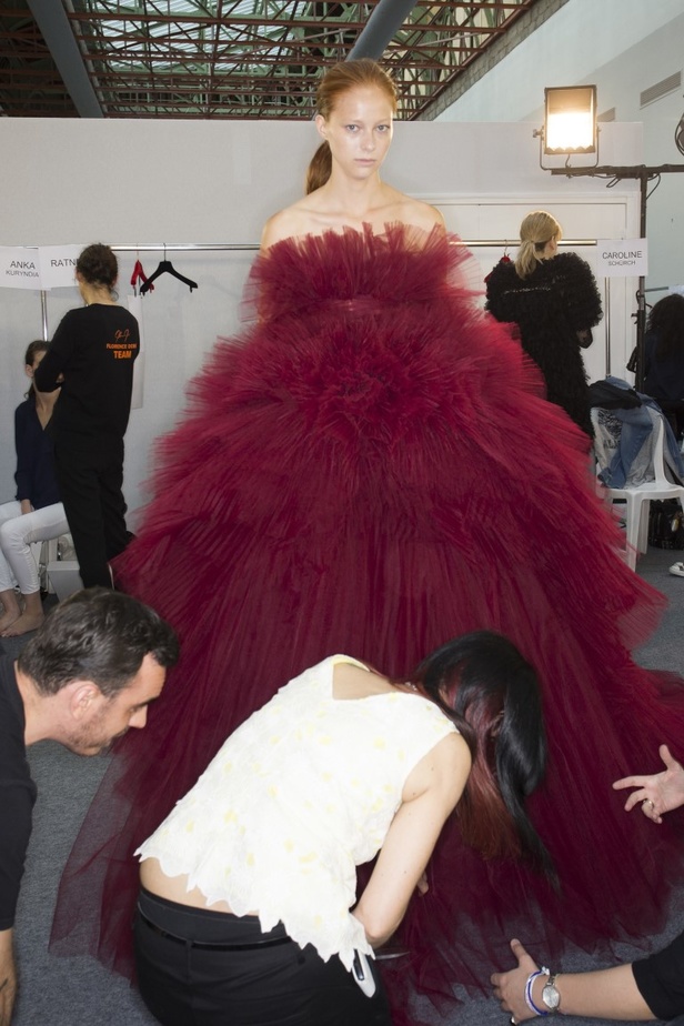 مجموعة Giambattista Valli للهوت كوتور لموسم خريف 2016