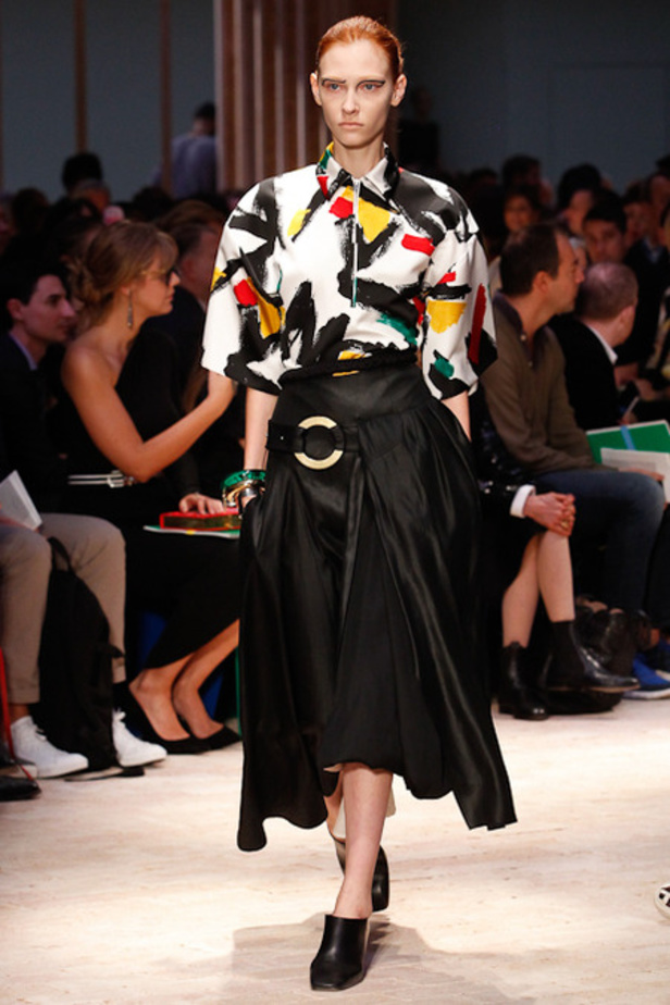 Celine أقمشة فريدة لانوثة ساحرة