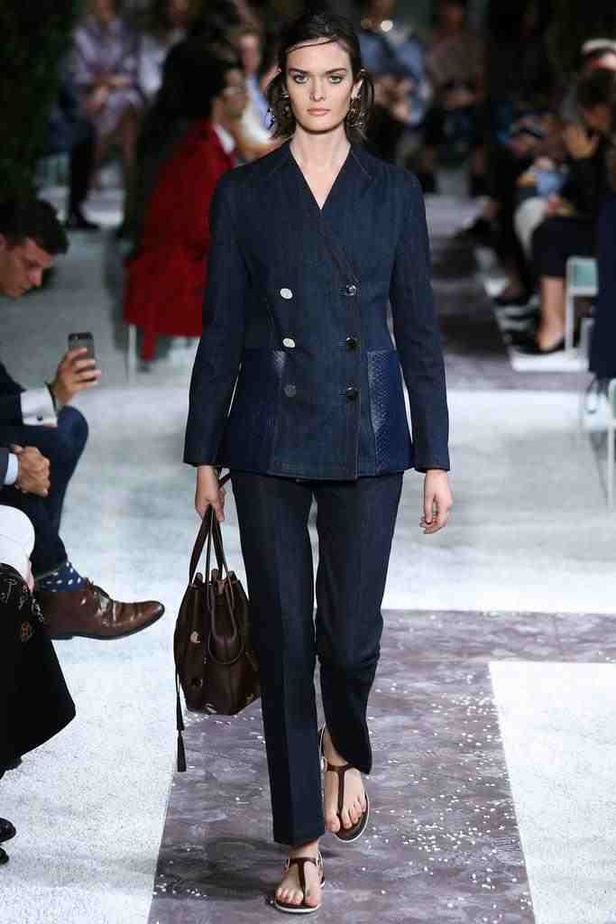 TOD'S  حينما تصبح الأناقة وشما على جسدك