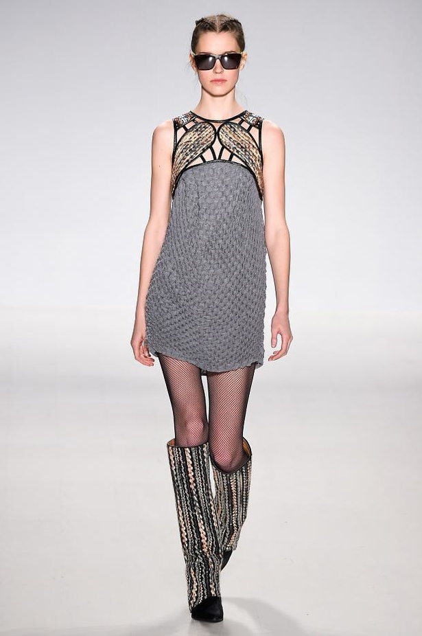 الكاروهات والأقمشة المطبّعة في عرض  Custo Barcelona