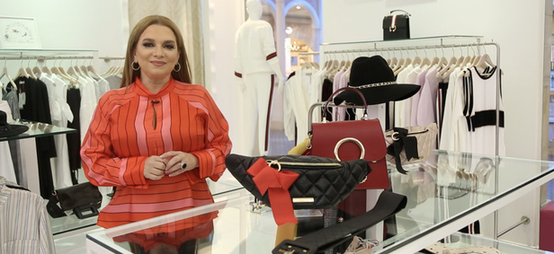 Roland Mouret: تصاميم جذابة لسهراتك الطويلة..