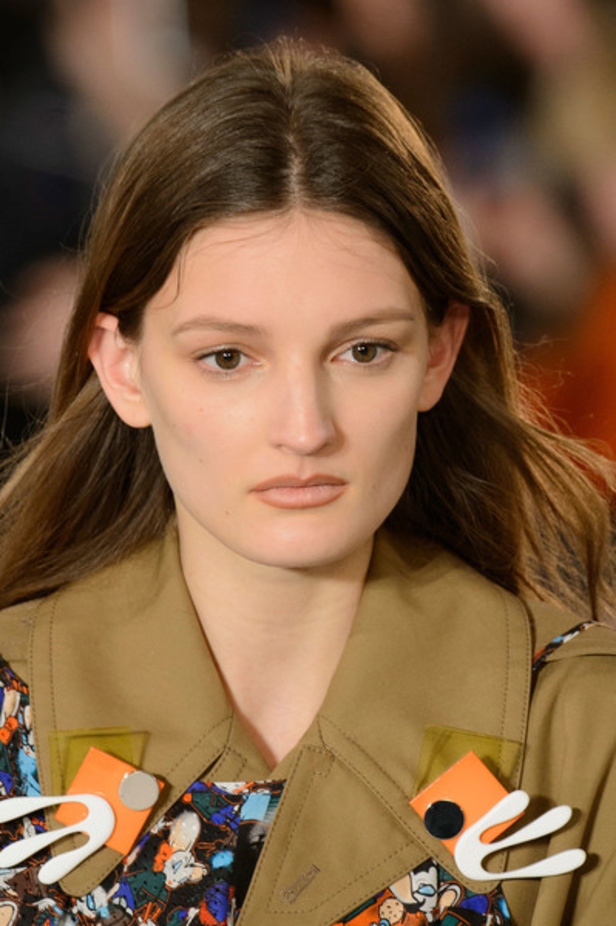 مجموعة فوضويّة وعشوائية لـMaison Margiela في عرض ربيع وصيف 2016