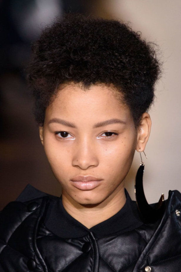 مجموعة "ستيلا ماكارتني" لموسم خريف وشتاء 2016-2017