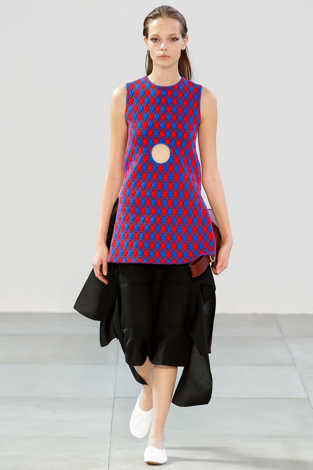 Celine... بين الأنوثة والعملية 