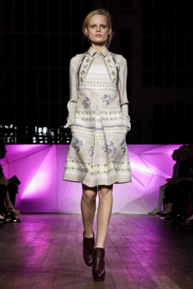 خريف شتاء 2013 - Matthew Williamson