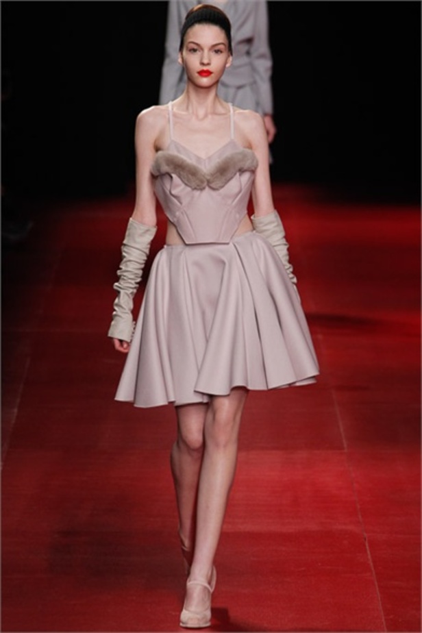 خريف شتاء 2013 - Nina Ricci