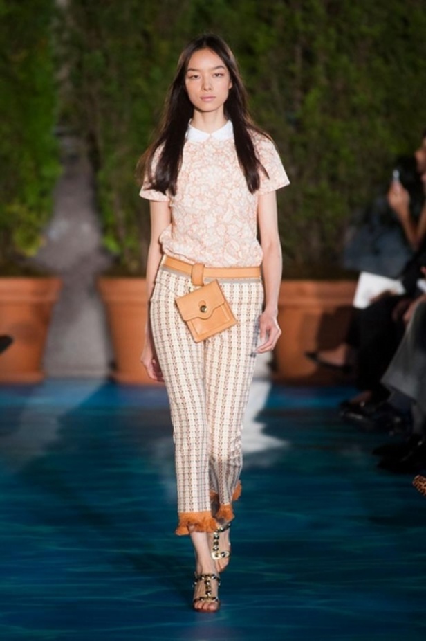 Tory Burch  - حديقة فرنسية قديمة