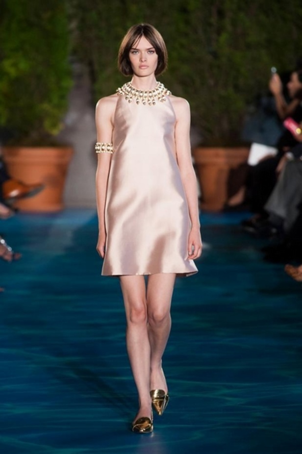 Tory Burch  - حديقة فرنسية قديمة