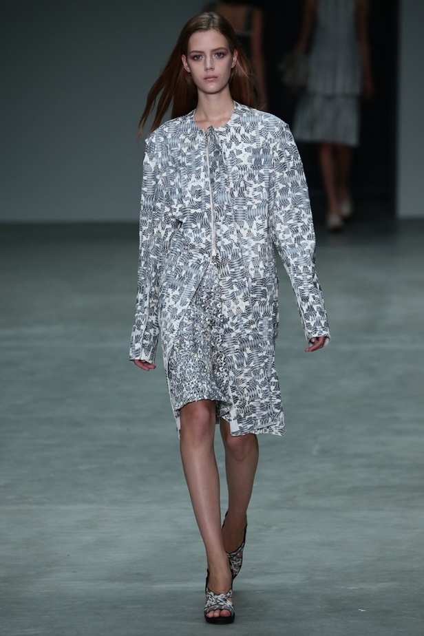 Calvin Klein: هوية جديدة للابيض والاسود