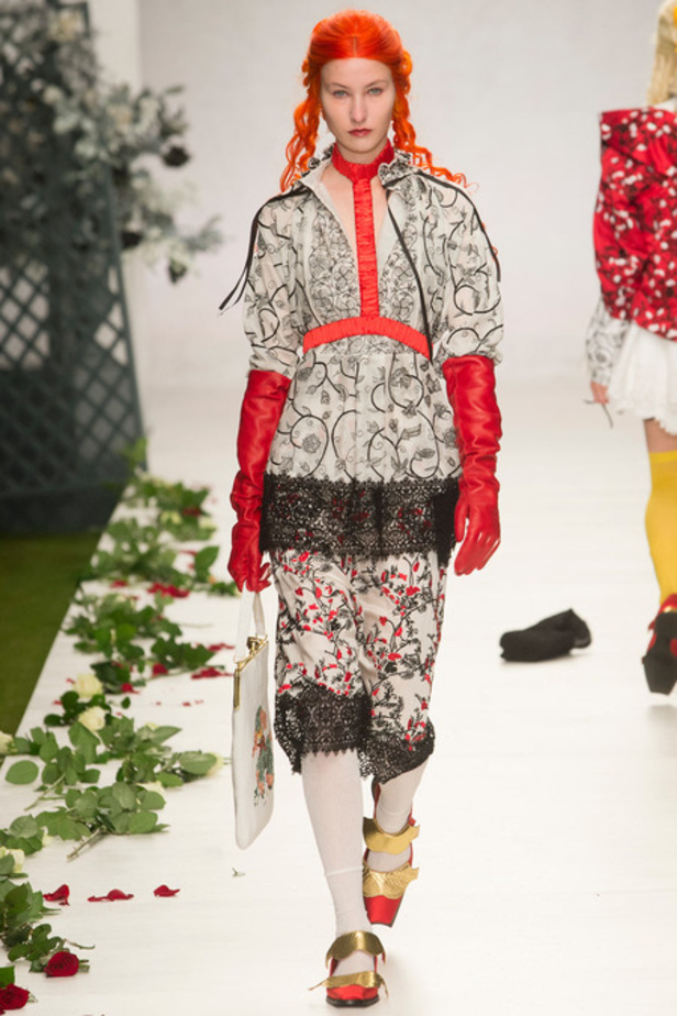 Meadham Kirchoff غرابة وجرأة لافتة 