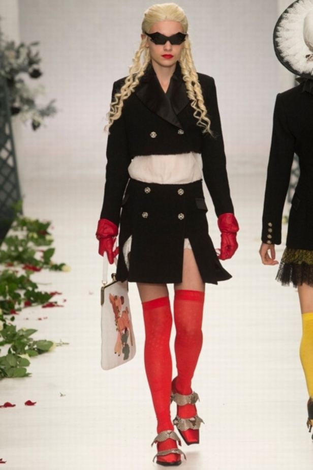 Meadham Kirchoff غرابة وجرأة لافتة 