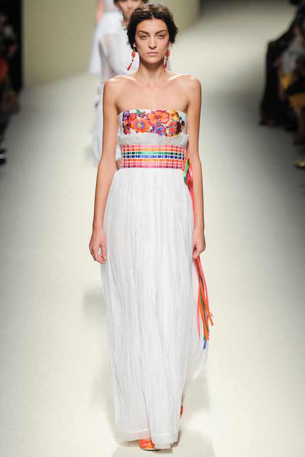 مجموعة ألبرتا فيريتي مهرجان فولكلور ربيعي