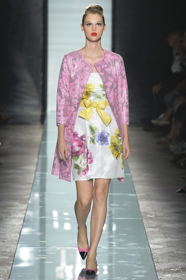 مجموعة Rocco barocco: رؤية ورديّة للحياة