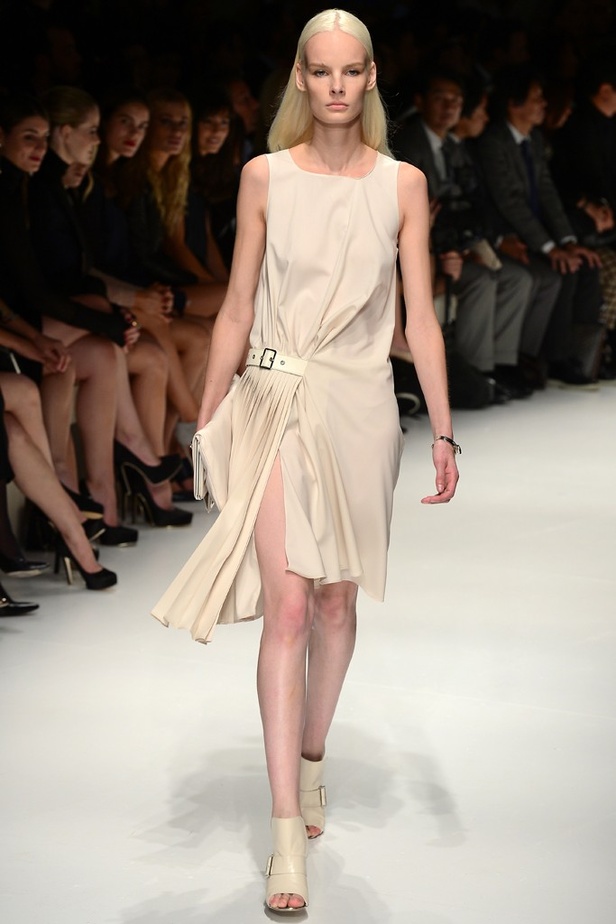 Salvatore Ferragamo... ربيع 2014 هادئ