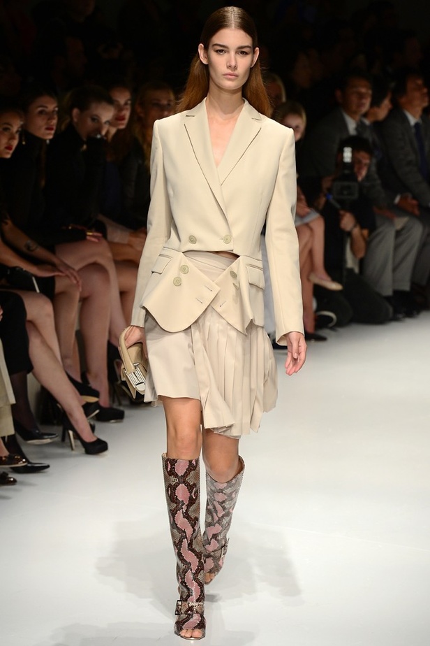 Salvatore Ferragamo... ربيع 2014 هادئ