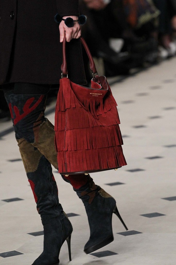 حرفة عالية وألوان رائعة لدى Burberry Prorsum