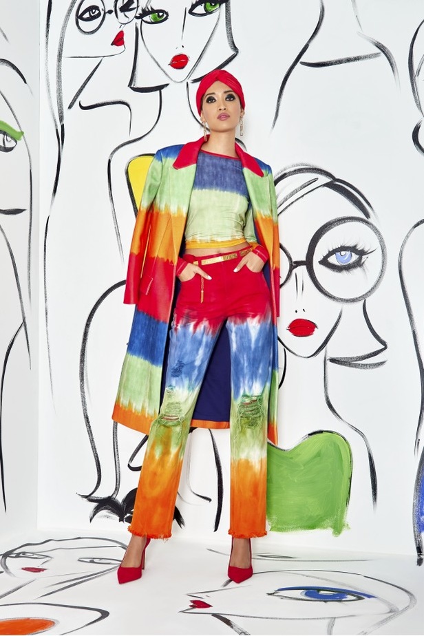 مجموعة أليس أند أوليفيا لموسم ربيع وصيف 2022