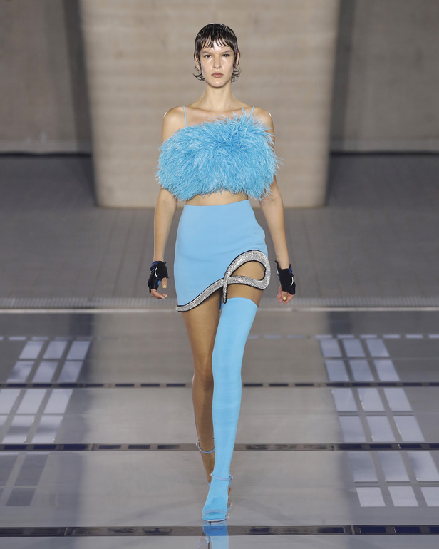 مجموعة دايفيد كوما لربيع وصيف 2022 ساحرة في أسبوع  نيويورك للموضة