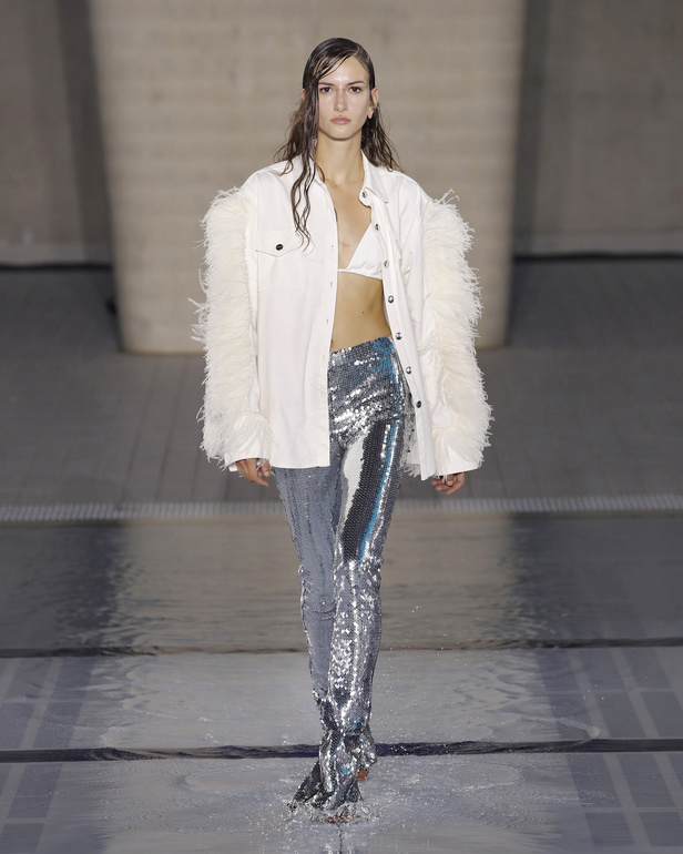 مجموعة دايفيد كوما لربيع وصيف 2022 ساحرة في أسبوع  نيويورك للموضة