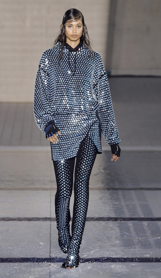 مجموعة دايفيد كوما لربيع وصيف 2022 ساحرة في أسبوع  نيويورك للموضة