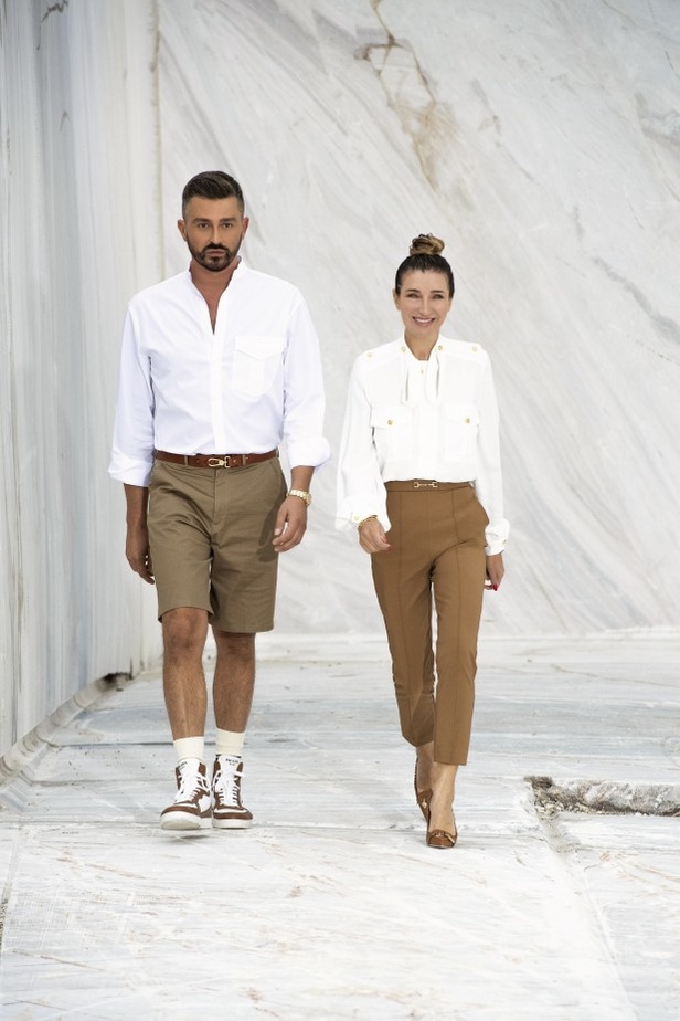 مجموعة ELISABETTA FRANCHI لربيع وصيف 2022 من أسبوع الموضة في ميلانو