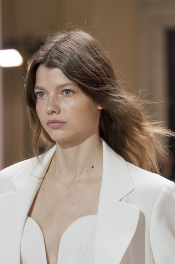 عرض أزياء Ermanno Scervino لربيع وصيف 2022 من أسبوع الموضة في ميلان