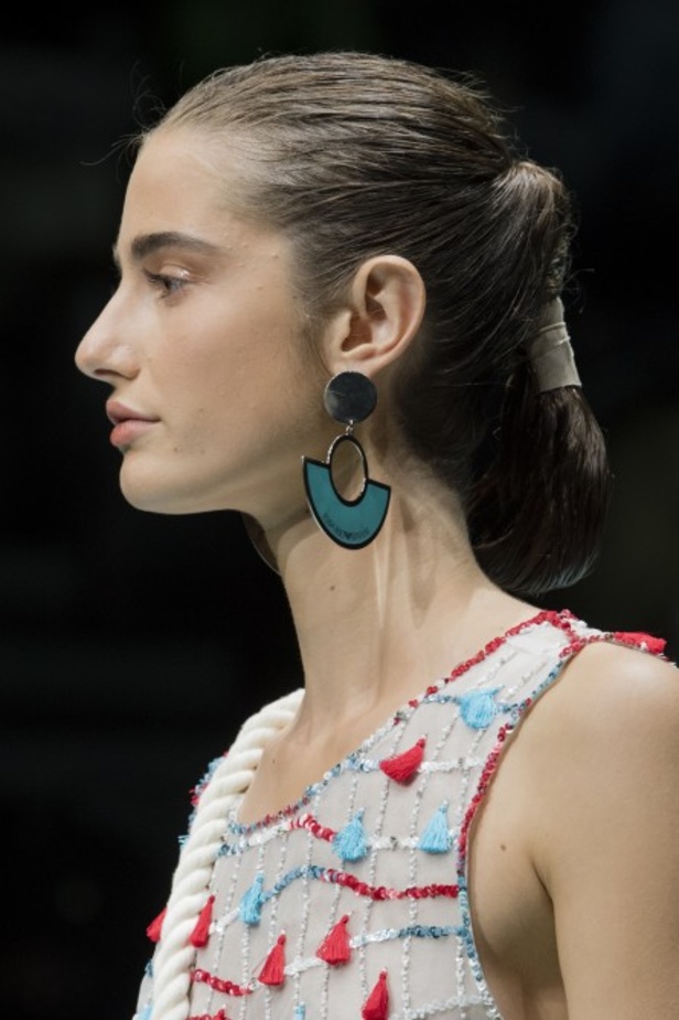 مجموعة أمبوريو أرماني لموسم ربيع وصيف 2022