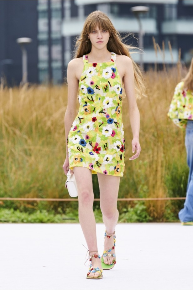 مجموعة MSGM لربيع وصيف 2022 من أسبوع الموضة في ميلانو