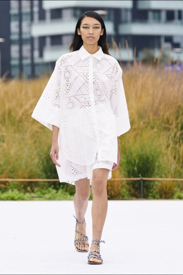 مجموعة MSGM لربيع وصيف 2022 من أسبوع الموضة في ميلانو