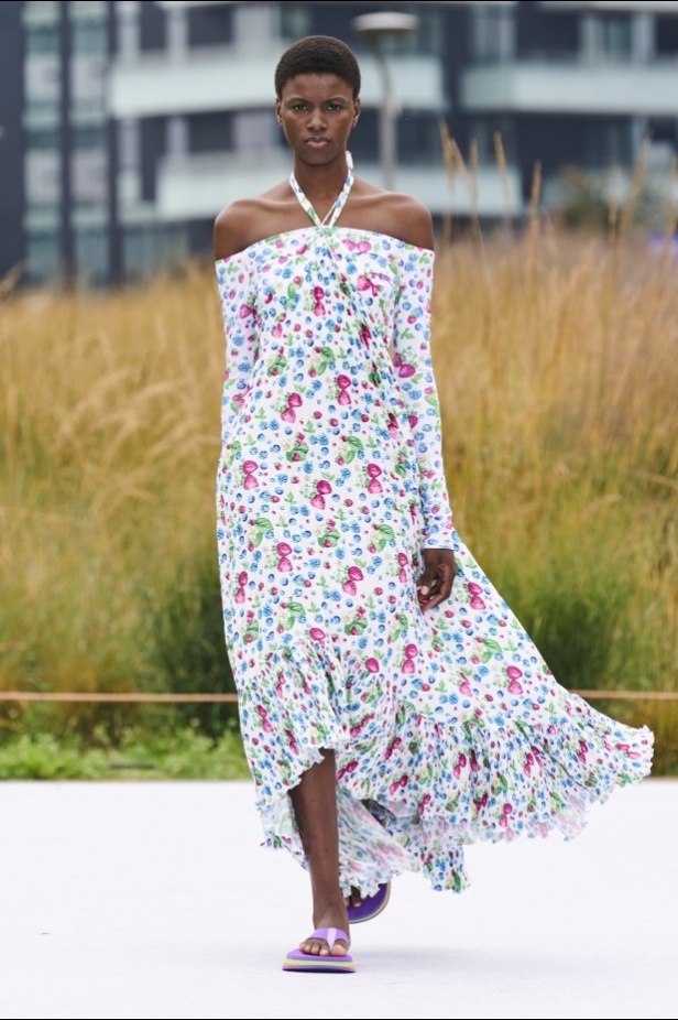 مجموعة MSGM لربيع وصيف 2022 من أسبوع الموضة في ميلانو