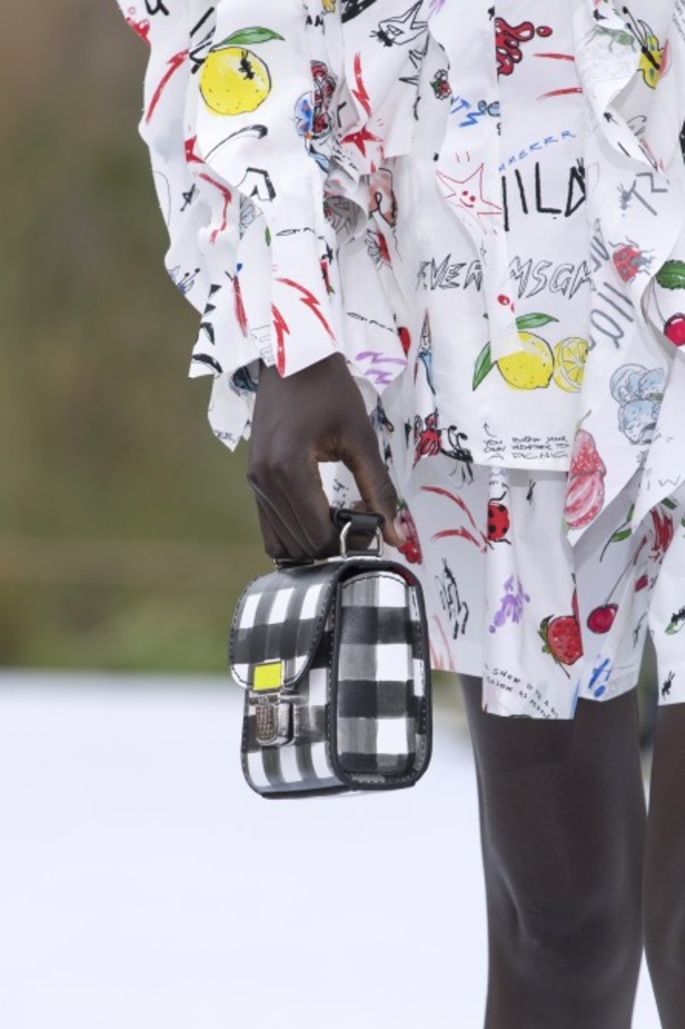 مجموعة MSGM لربيع وصيف 2022 من أسبوع الموضة في ميلانو