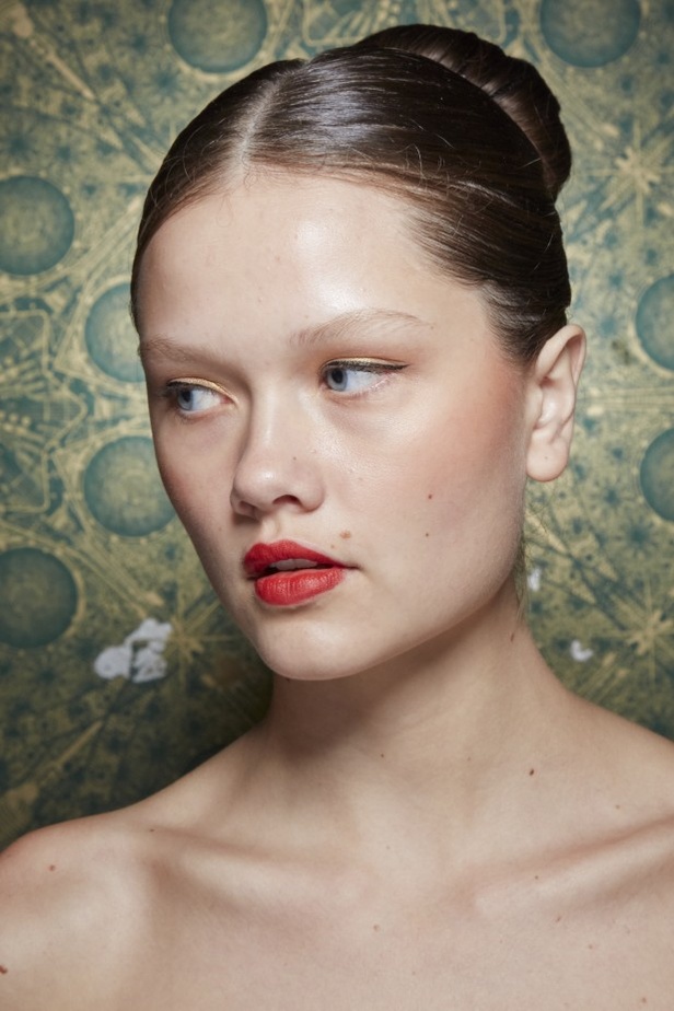 مجموعة Naeem Khan لربيع وصيف 2022 ضمن أسبوع الموضة في نيويورك