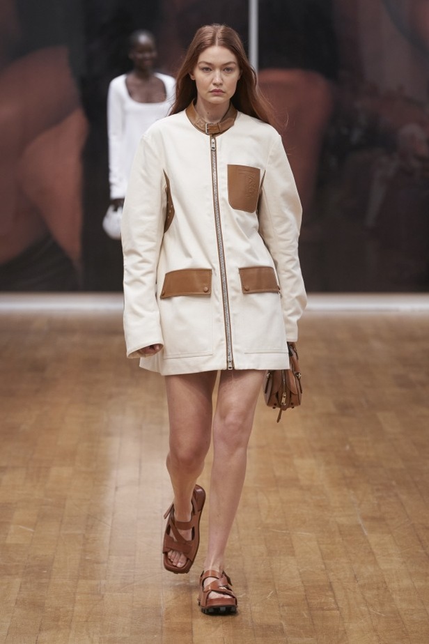 مجموعة Tod s لربيع وصيف 2022 من أسبوع الموضة في ميلانو