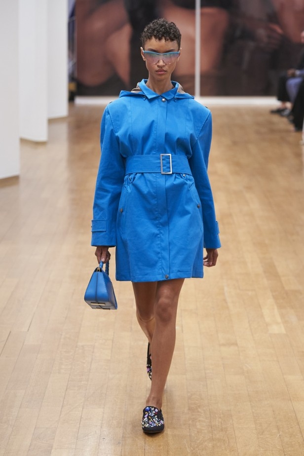 مجموعة Tod s لربيع وصيف 2022 من أسبوع الموضة في ميلانو