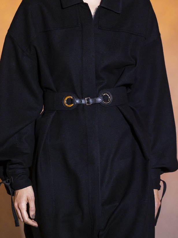 عرض أزياء مجموعة Hermes لربيع وصيف 2022 من أسبوع الموضة في باريس