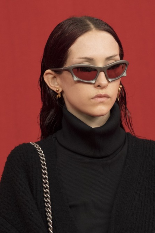 مجموعة بالنسياغا لموسم ربيع وصيف 2022