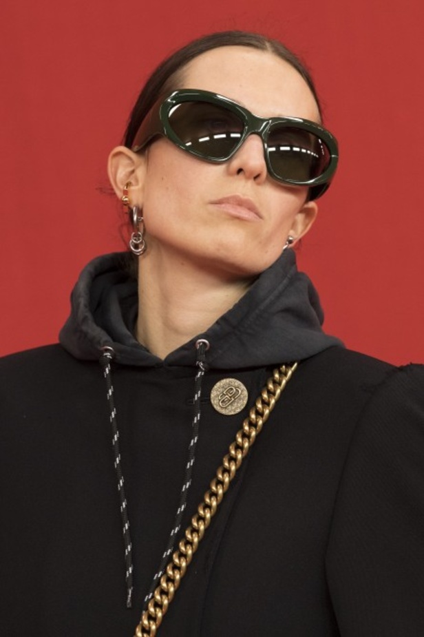 مجموعة بالنسياغا لموسم ربيع وصيف 2022