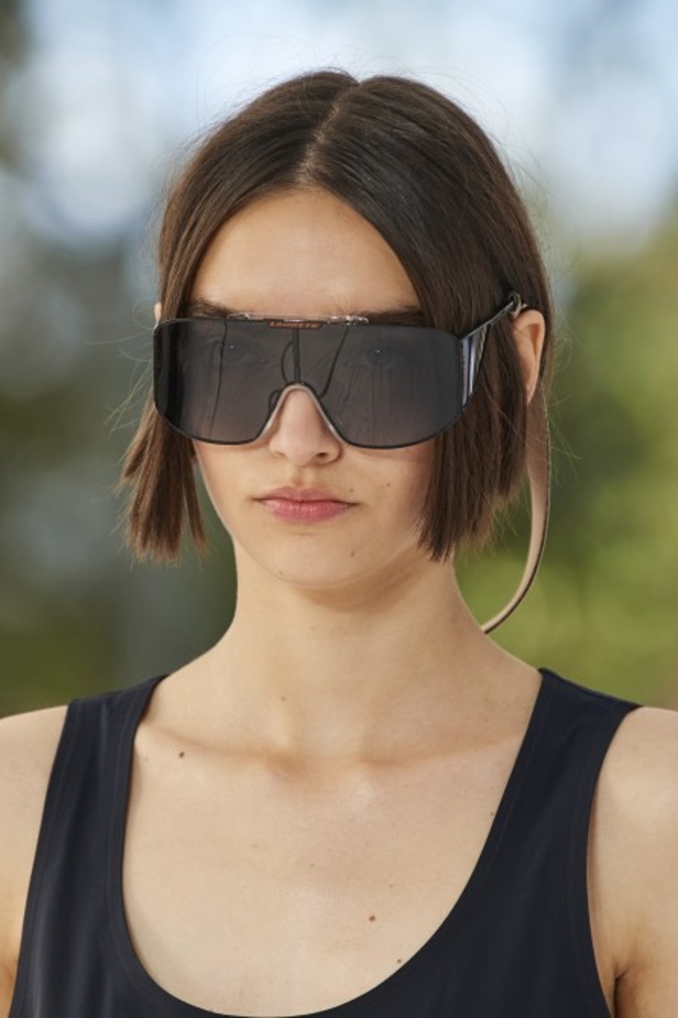 مجموعة أزياء لاكوست لربيع وصيف 2022 من أسبوع الموضة في باريس