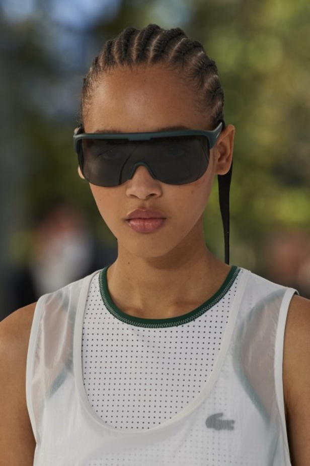 مجموعة أزياء لاكوست لربيع وصيف 2022 من أسبوع الموضة في باريس