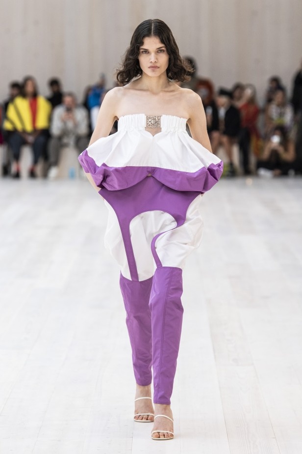 مجموعة لويفي لموسم ربيع وصيف 2022