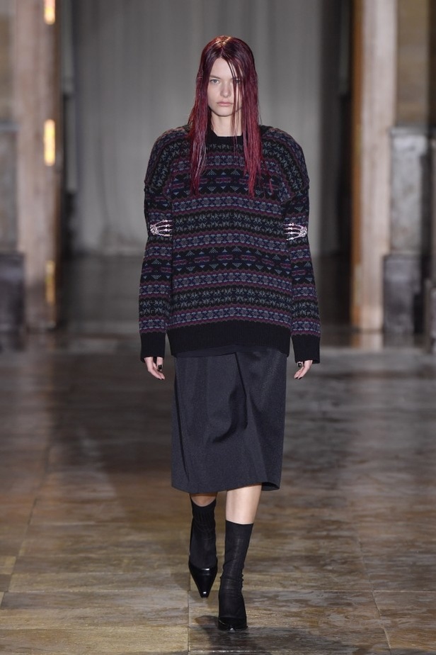 مجموعة راف سيمونز لموسم ربيع وصيف 2022