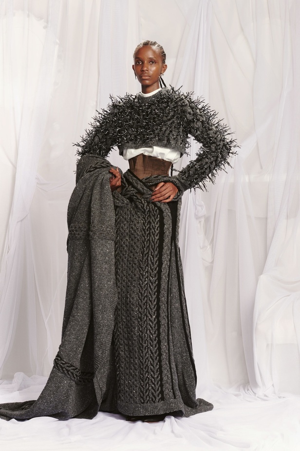 مجموعة أزياء Jean Paul Gaultier للأزياء الراقية لربيع وصيف 2022