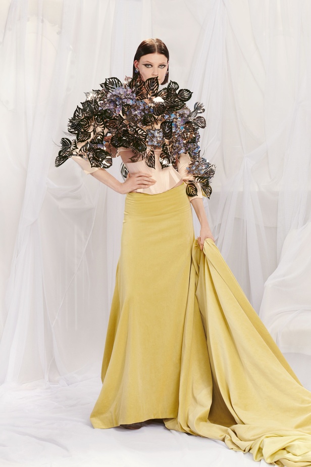 مجموعة أزياء Jean Paul Gaultier للأزياء الراقية لربيع وصيف 2022