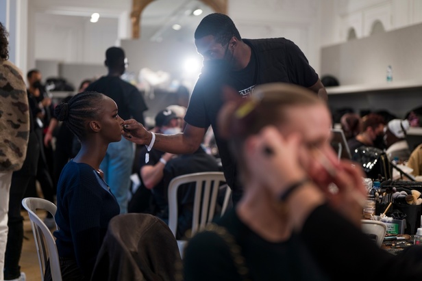 مجموعة فالنتينو للهوت كوتور لربيع وصيف 2022