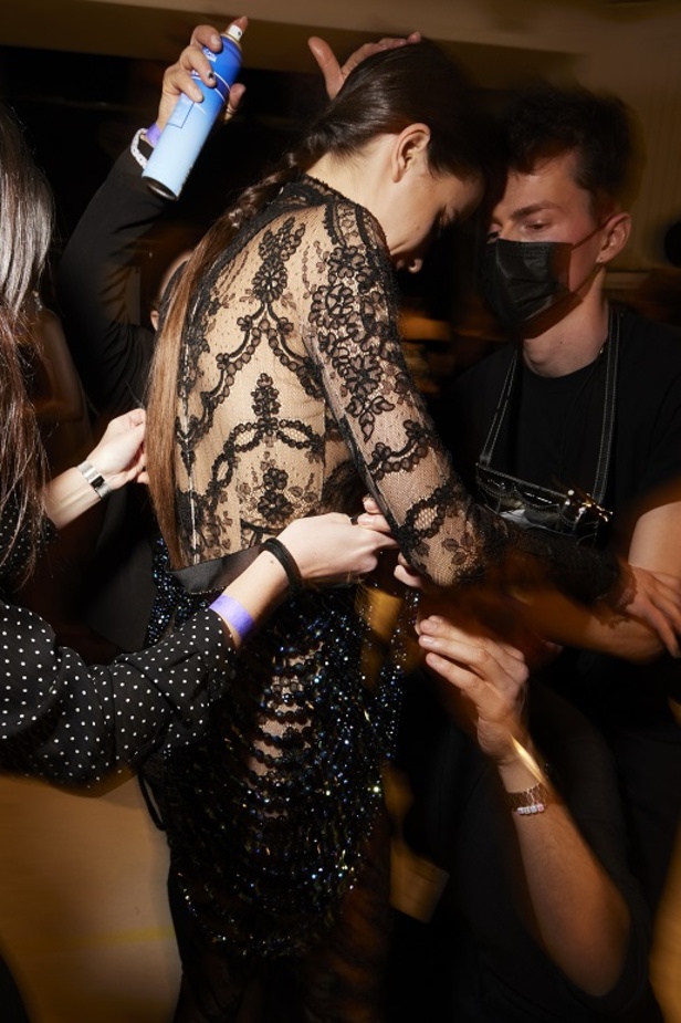 مجموعة Alexis Mabille الهوت كوتور لربيع وصيف 2022