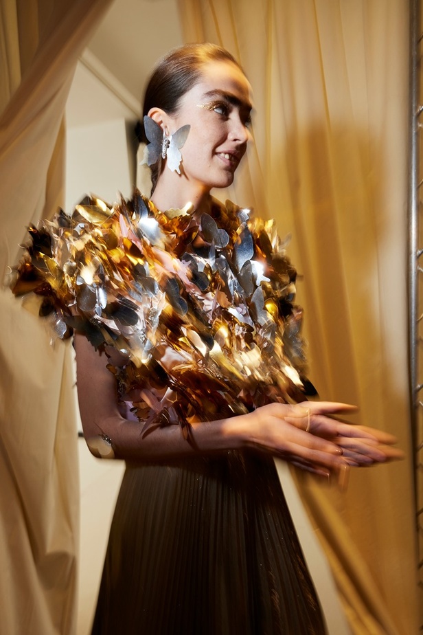 مجموعة Alexis Mabille الهوت كوتور لربيع وصيف 2022