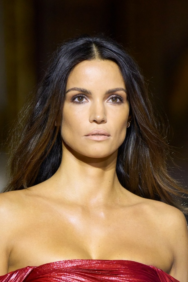 عرض أزياء زهير مراد لموسم ربيع وصيف 2022